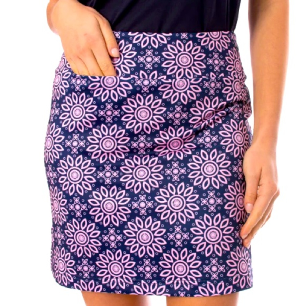 Golftini Xs golf skirt 17.5 inches